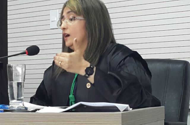 SEM FURA-FILA – Juíza autoriza vacinação IMEDIATA de idosos em Manaus e exige documento com fotos e número de CPF