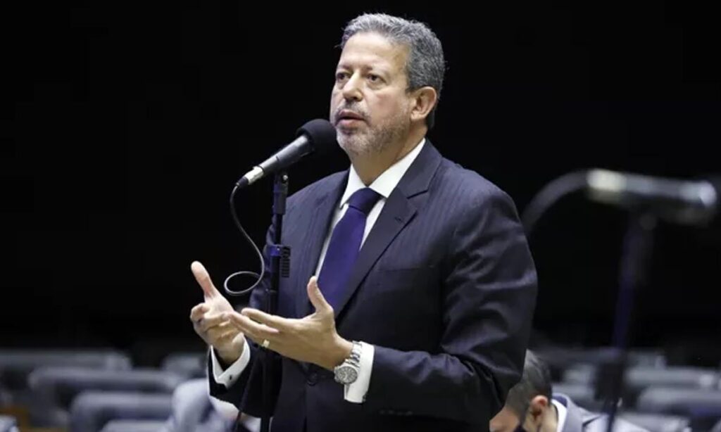 Arthur Lira é eleito o novo presidente da Câmara dos Deputados para o biênio 2021-2022