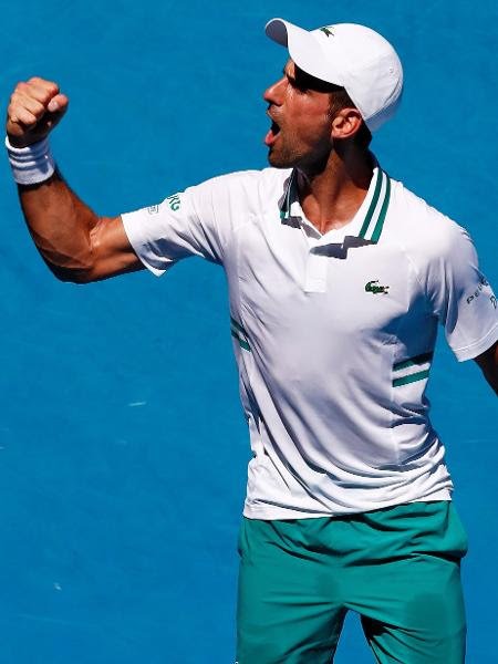 Australian Open: Tiafoe faz Djokovic suar e encanta com carisma, mas número 1 do mundo vence e avança