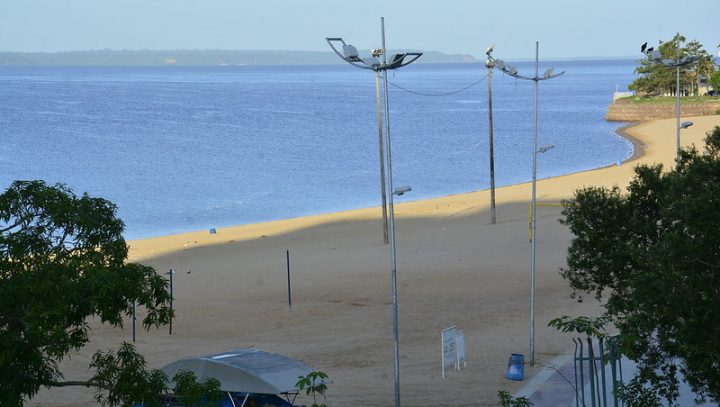 Prefeito prorroga interdição da praia da Ponta Negra até 15 de março