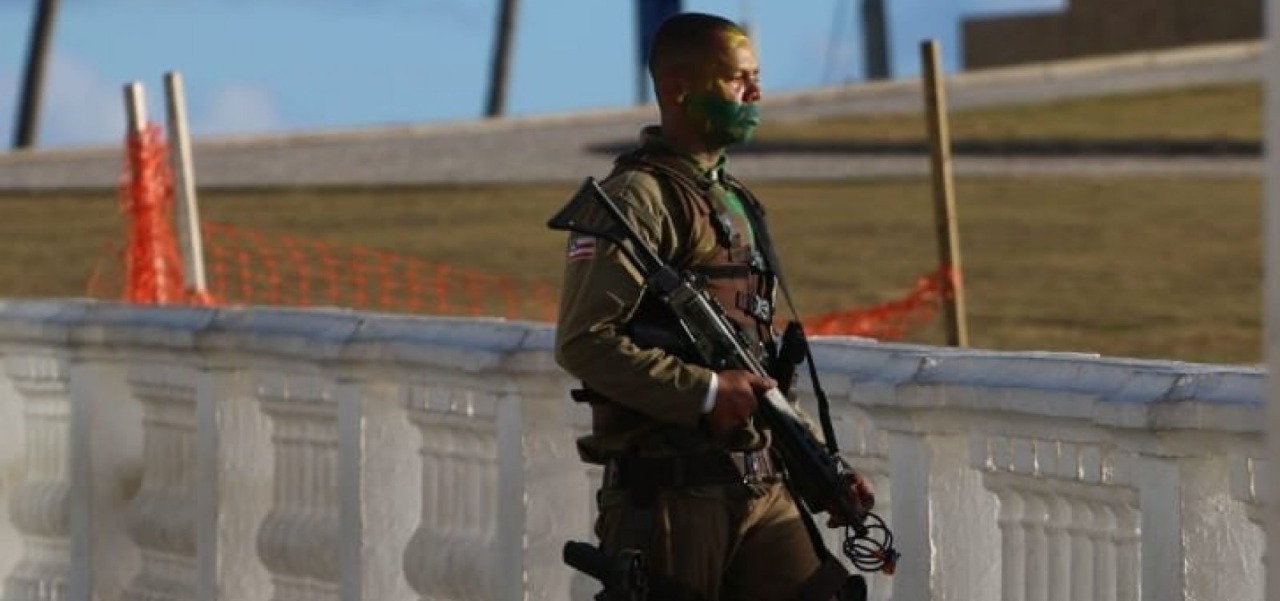 ORDEM ERA MATAR – Dizem policiais que acusam governador da Bahia de ordenar morte do policial Wesley. VEJA VÍDEO DA EXECUÇÃO