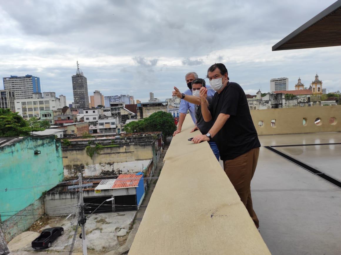Em encontro com David Almeida, Eduardo Braga se coloca à disposição para ajudar Manaus