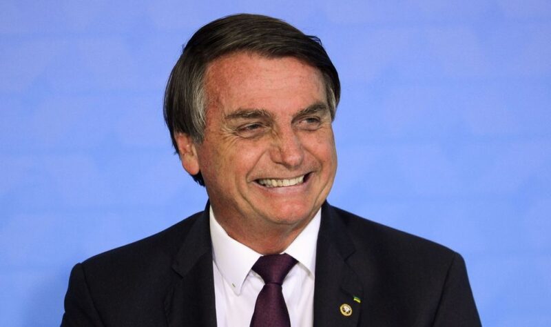 Bolsonaro promete apresentar provas de fraudes nas eleições