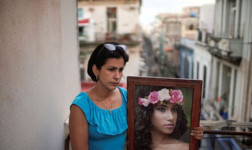 Manifestantes de Cuba recebem sentenças de prisão