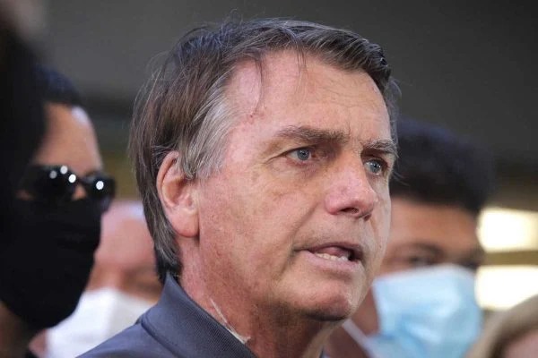 Bolsonaro: governo está pronto para incluir voto impresso no orçamento