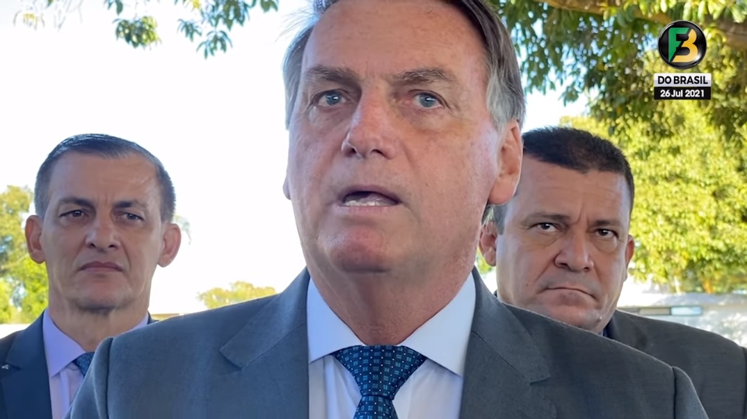 ‘Eu não posso vetar’, diz Bolsonaro, sobre fundão