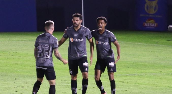 Diego Costa marca e Atlético-MG busca empate contra o Bragantino