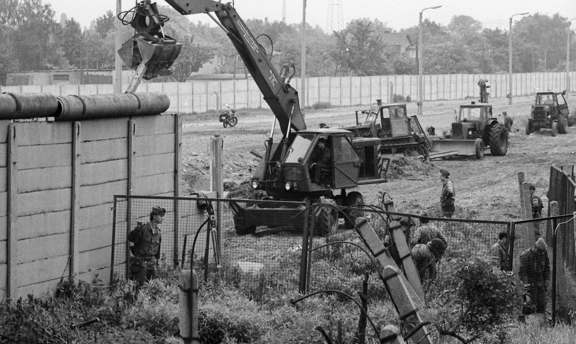 Há 60 anos era erguido o Muro de Berlim, símbolo da Guerra Fria