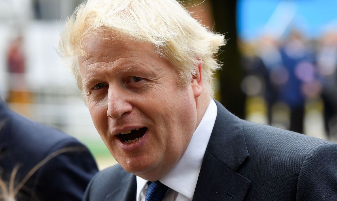 Primeiro-ministro rejeita “imigração descontrolada” no Reino Unido