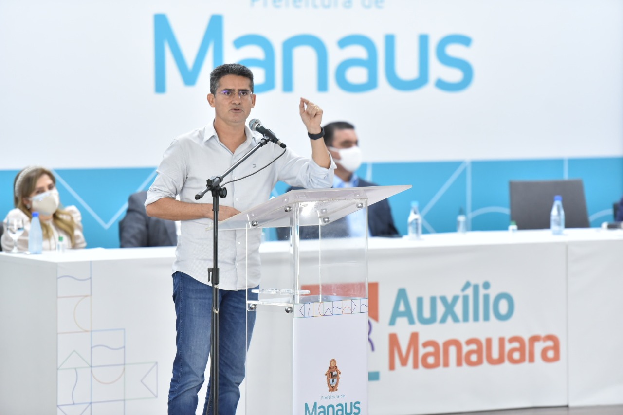 Cumprindo proposta do início da gestão, prefeito David Almeida prorroga ‘Auxílio Manauara’ por mais três meses