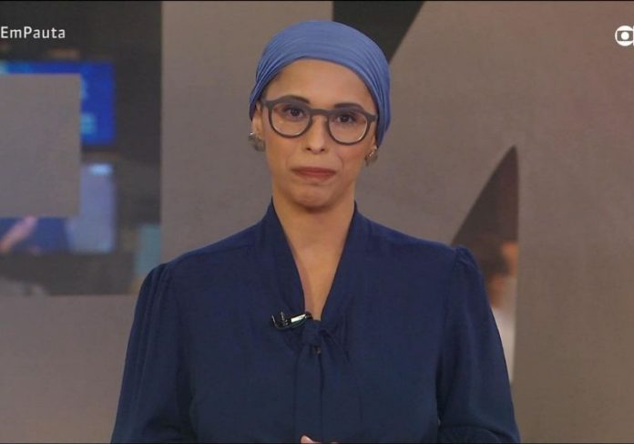 Jornalista da Globo News aparece com visual diferente e emocionada, revela estar com câncer de mama