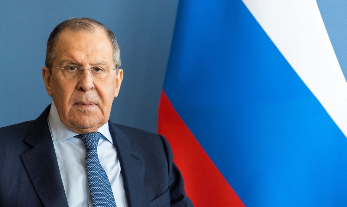 Rússia diz que prefere diplomacia à guerra
