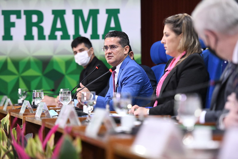 Prefeito David Almeida destaca importância do programa ‘Mais Distrito’ em reunião do CAS