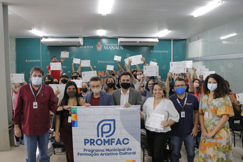 Prefeitura de Manaus certifica 50 participantes do Projeto Qualifica Artista Manauara