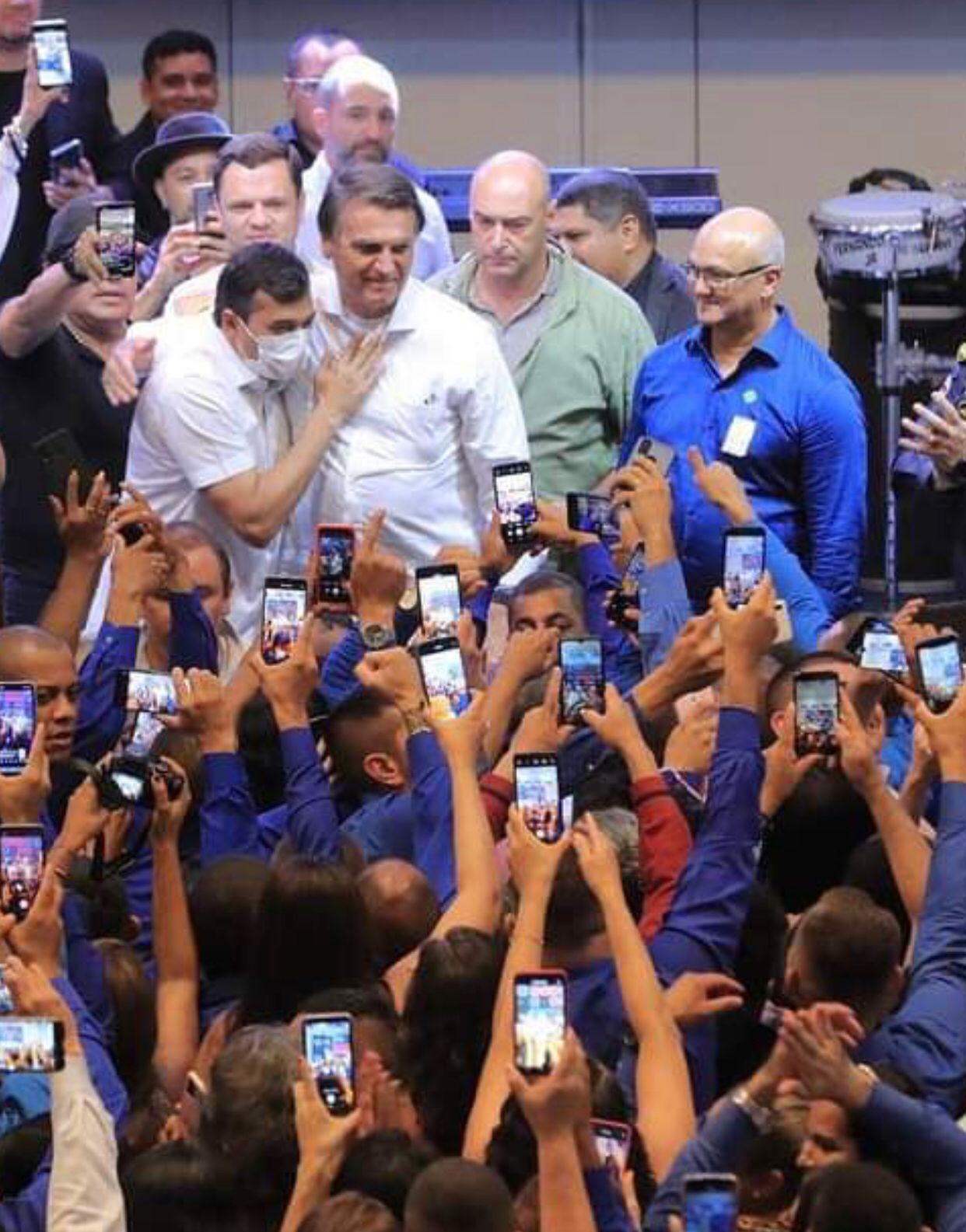 Bolsonaro vai receber Wilson Lima e comitiva através de interlocução de Menezes