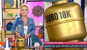 Após colar de cenoura, Ana Maria Braga usa bolsa de botijão de gás