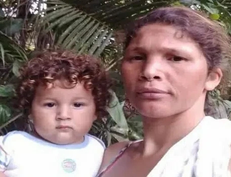 Mãe e seis filhos morrem soterrados durante as chuvas no Rio de Janeiro