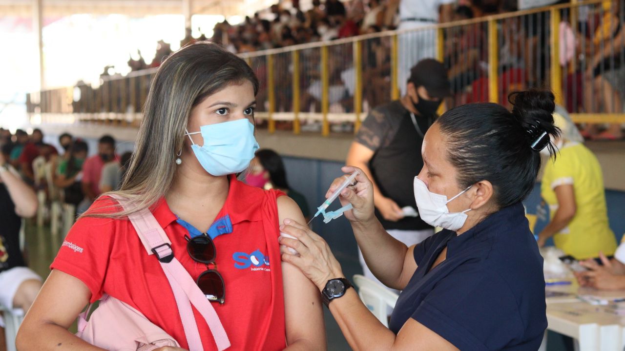 Prefeitura terá mais de 50 pontos de imunização contra a Covid-19 nesta semana em Manaus