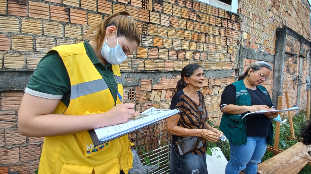 Prefeitura valida cadastro de famílias no bairro São Jorge durante a operação ‘Cheia 2022’