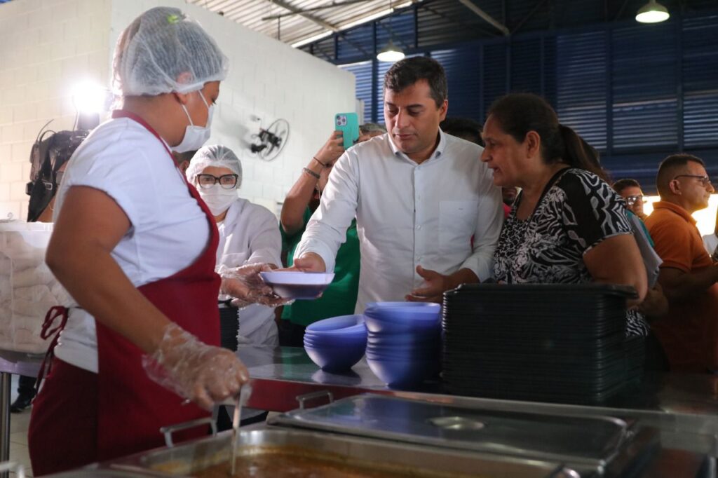Governador Wilson Lima entrega cozinha popular Prato Cheio no Rio Piorini revitalizada