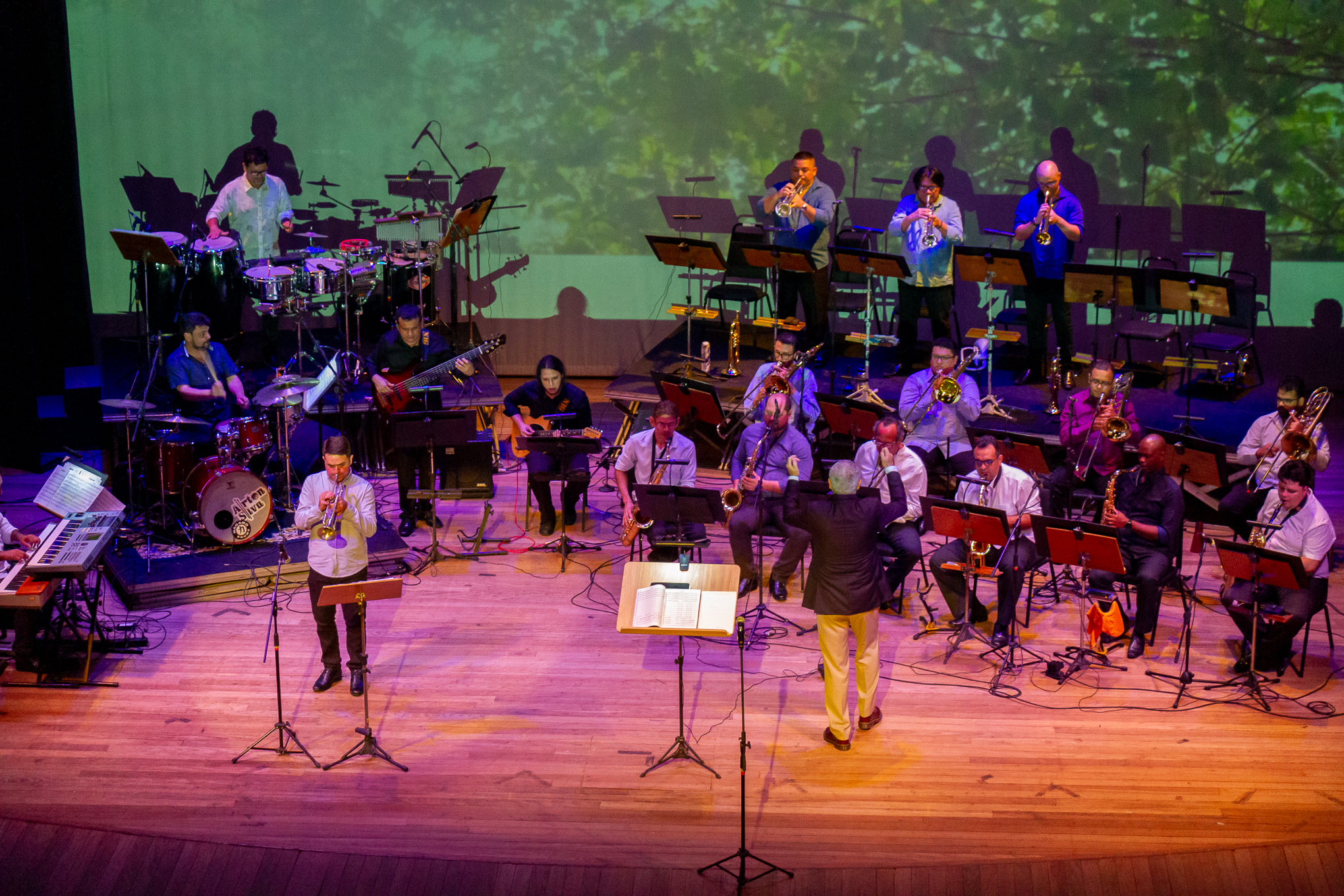 Teatro Amazonas recebe espetáculo de jazz latino com entrada gratuita