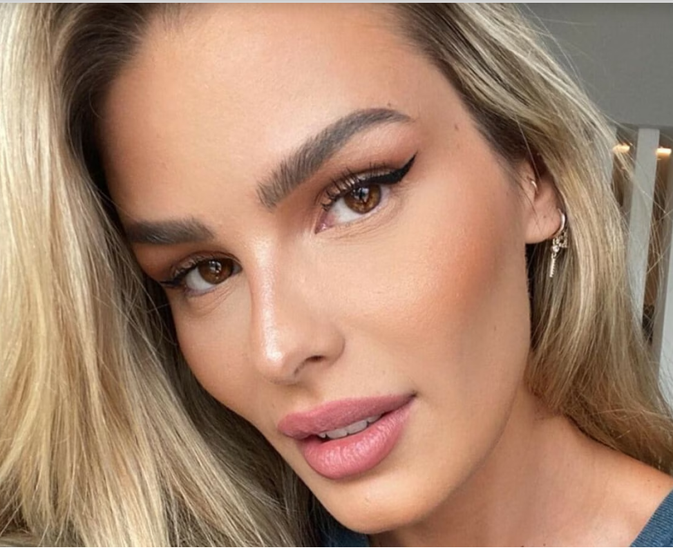 Yasmin Brunet aposta em look picante com transparência e causa euforia