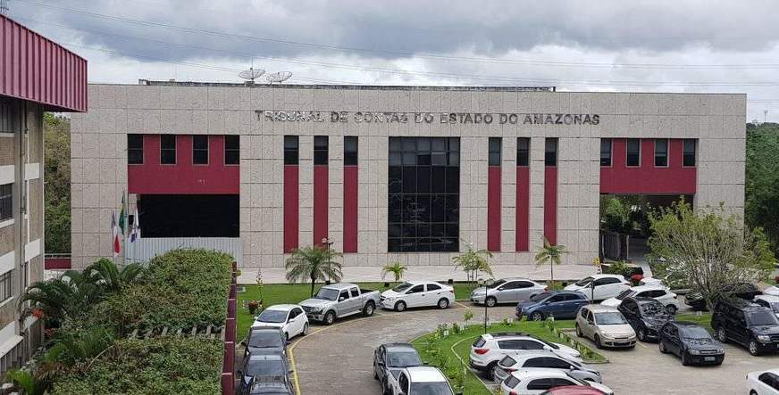 Pleno do TCE-AM julga 96 processos nesta terça-feira (13)