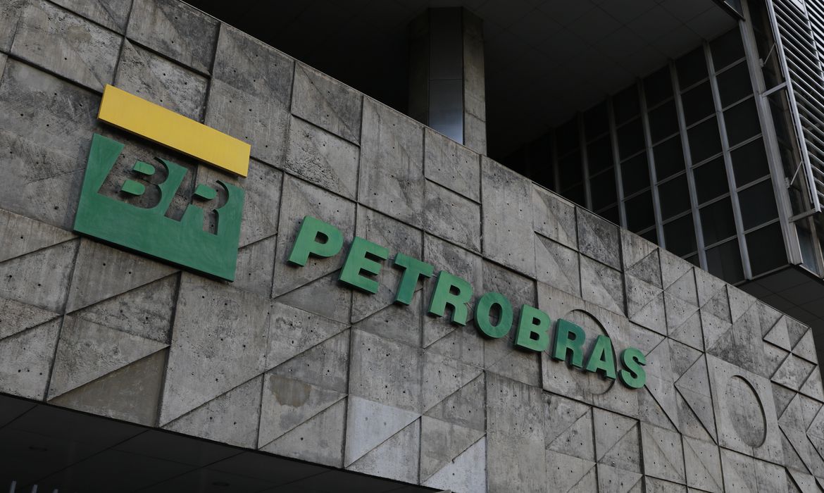 Petrobras anuncia que alcançou 97% de utilização em suas refinarias