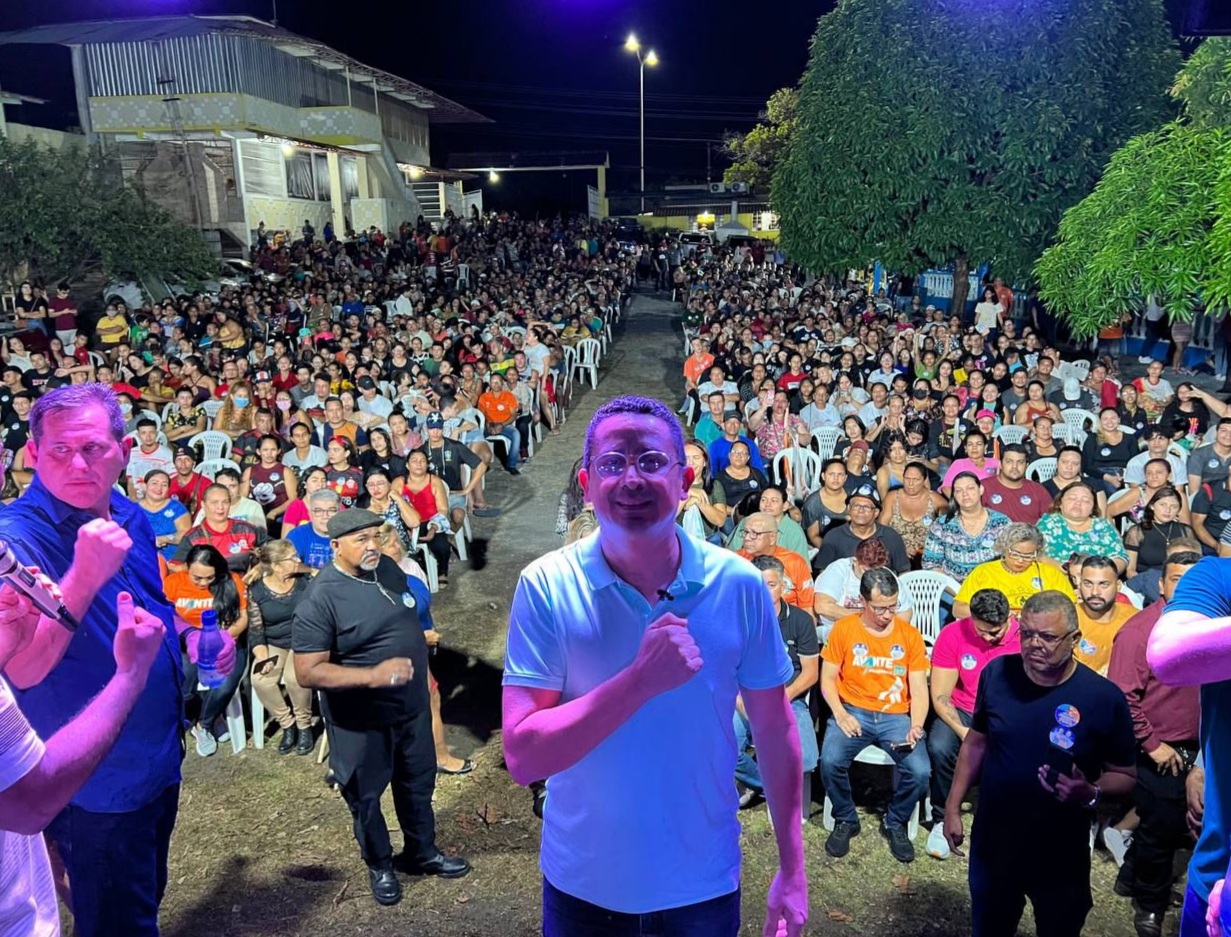 Daniel Almeida reúne mais de 2 mil pessoas na Zona Norte de Manaus