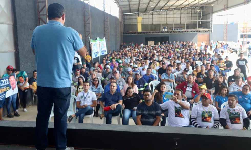 Bonates participa de reunião com recicladores de Manaus