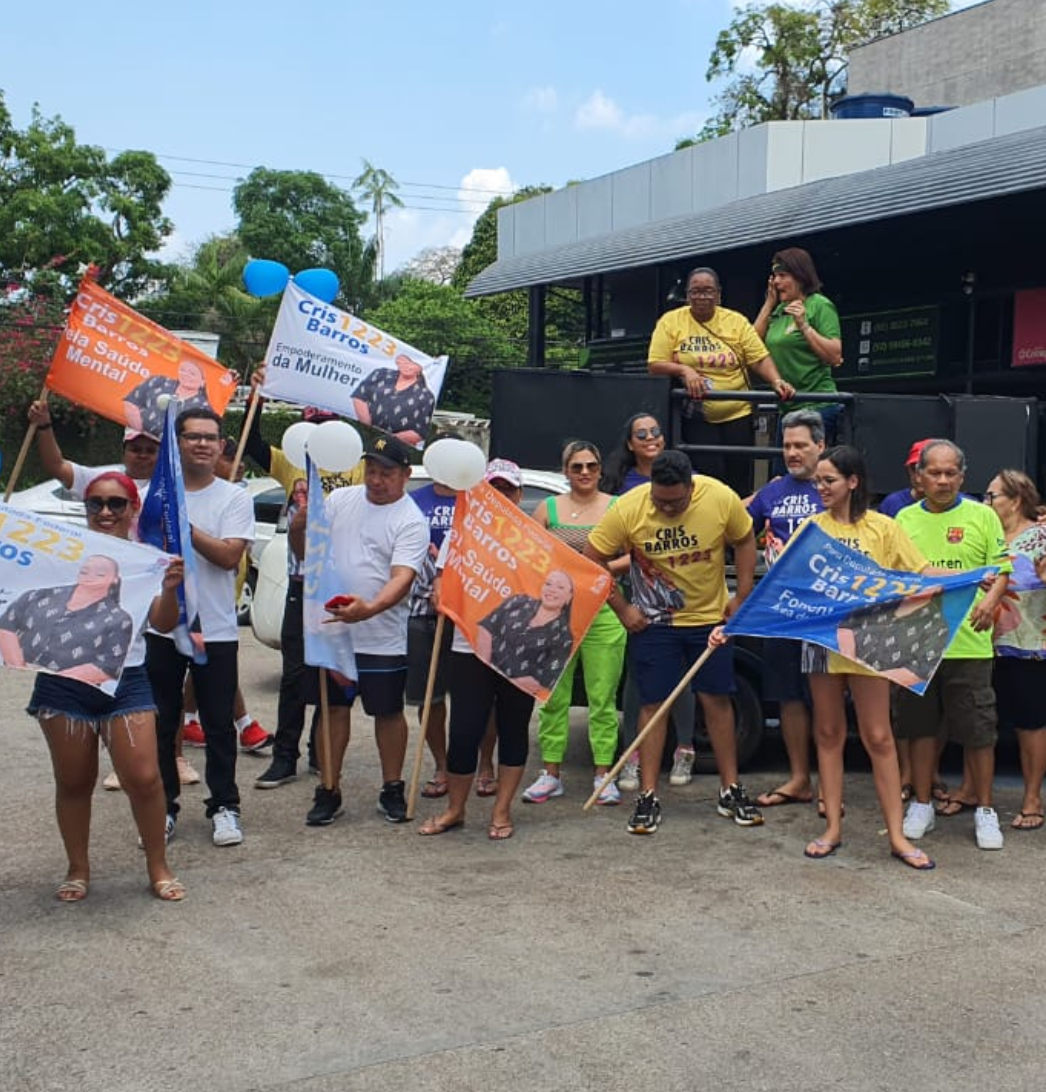 TODO MUNDO AMA A CRIS carreata consolida campanha de deputada federal do PDT no Amazonas