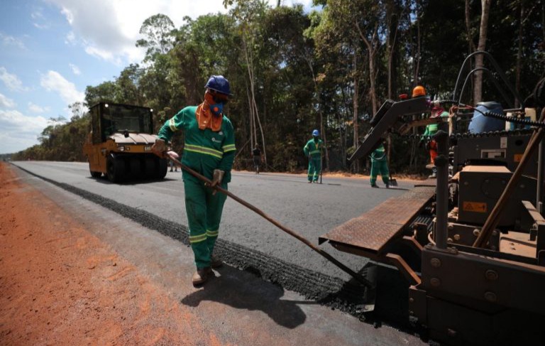 Obras do Governo do Amazonas em Itacoatiara somam mais de R$ 22 milhões