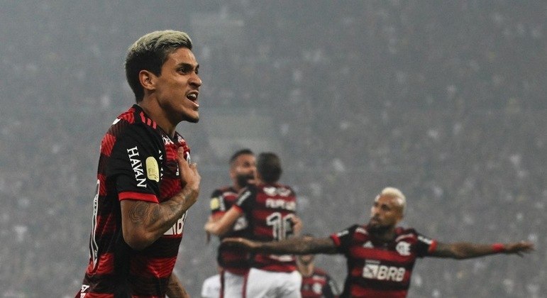 Flamengo vence Corinthians nos pênaltis e conquista tetracampeonato da Copa do Brasil