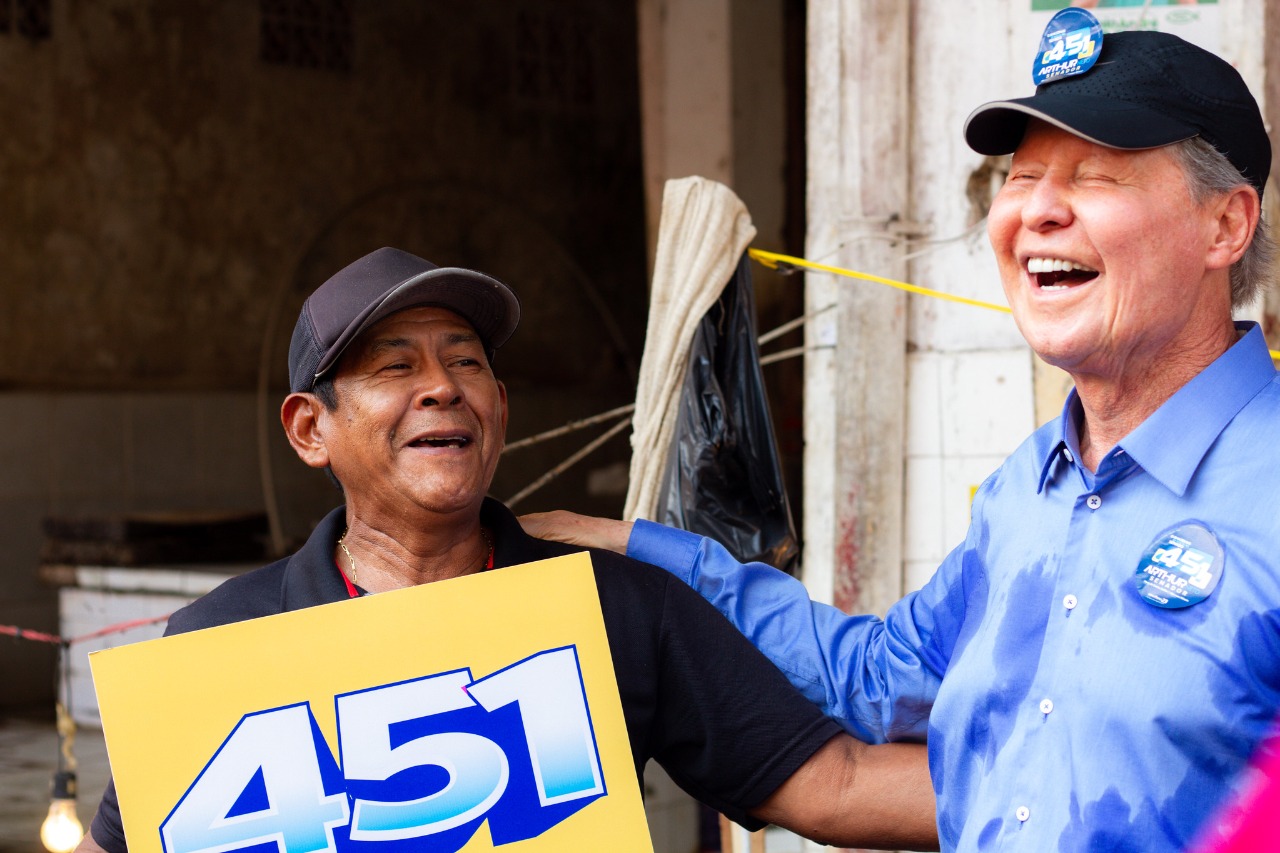 Arthur Neto encerra campanha para o Senado confiante na decisão do eleitor do Amazonas