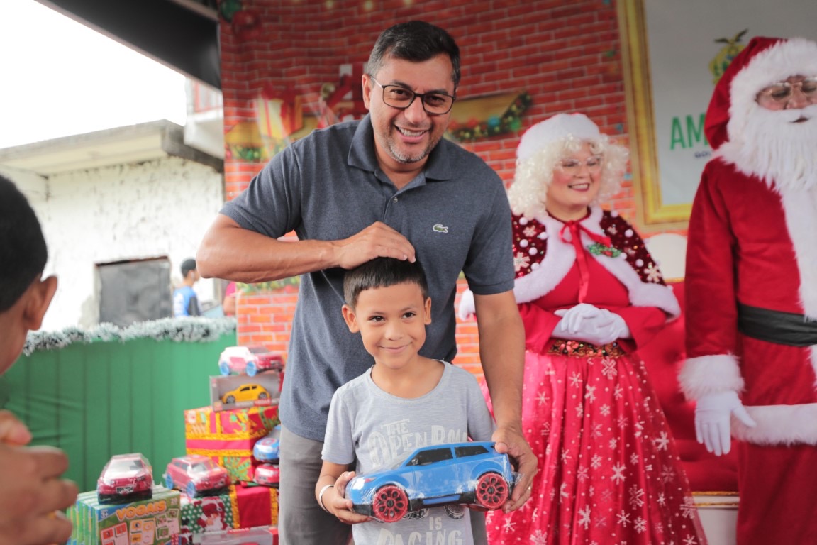 Governador Wilson Lima dá início ao ‘Natal Itinerante’, que passará por bairros, instituições filantrópicas e municípios