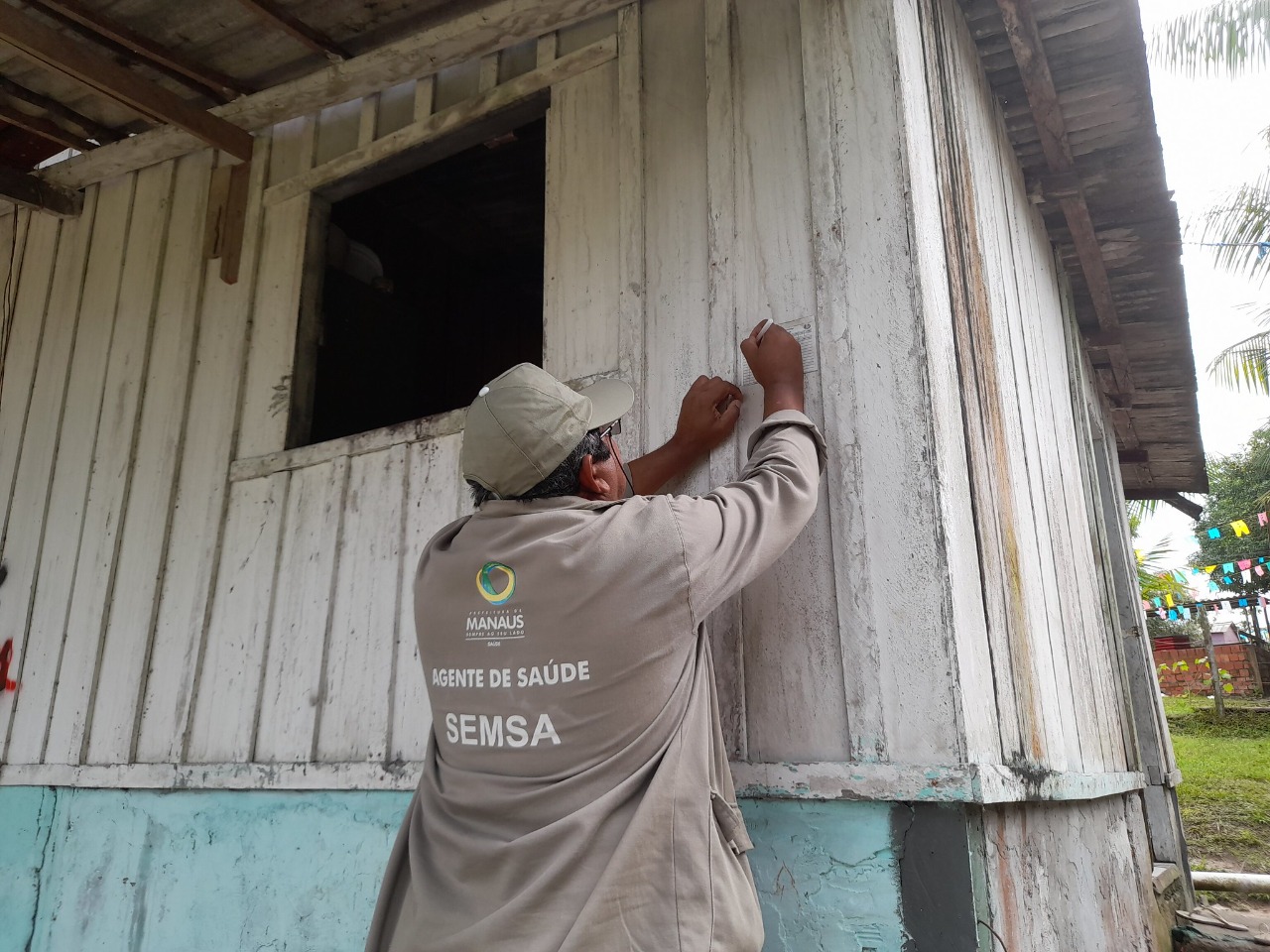 Equipes de saúde da prefeitura realizam busca ativa de casos de malária na zona Rural