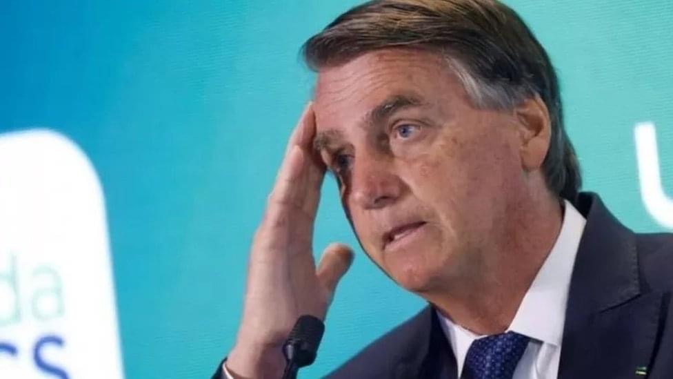 Bolsonaro pede novo visto nos EUA para ‘clarear a cabeça’ e descansar, diz advogado