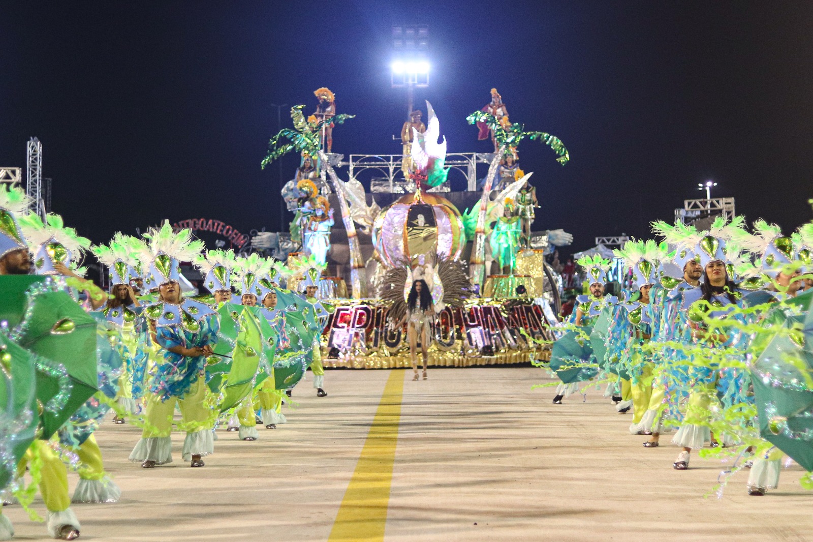 Carnaval de Manaus 2023: Segunda noite do desfile das escolas de samba marca principal disputa do Carnaval no sambódromo