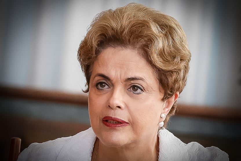 Dilma Rousseff é oficializada na presidência do Banco dos Brics