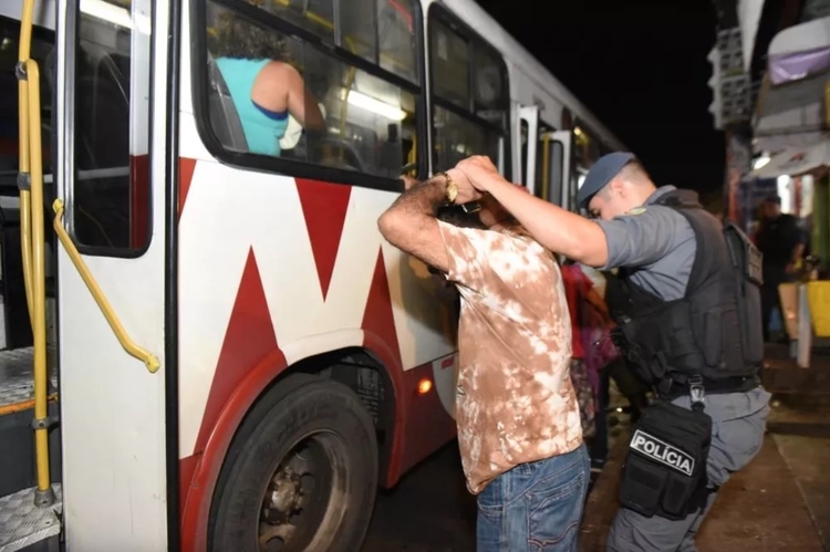 SSP afirma que assaltos a ônibus em Manaus diminuíram