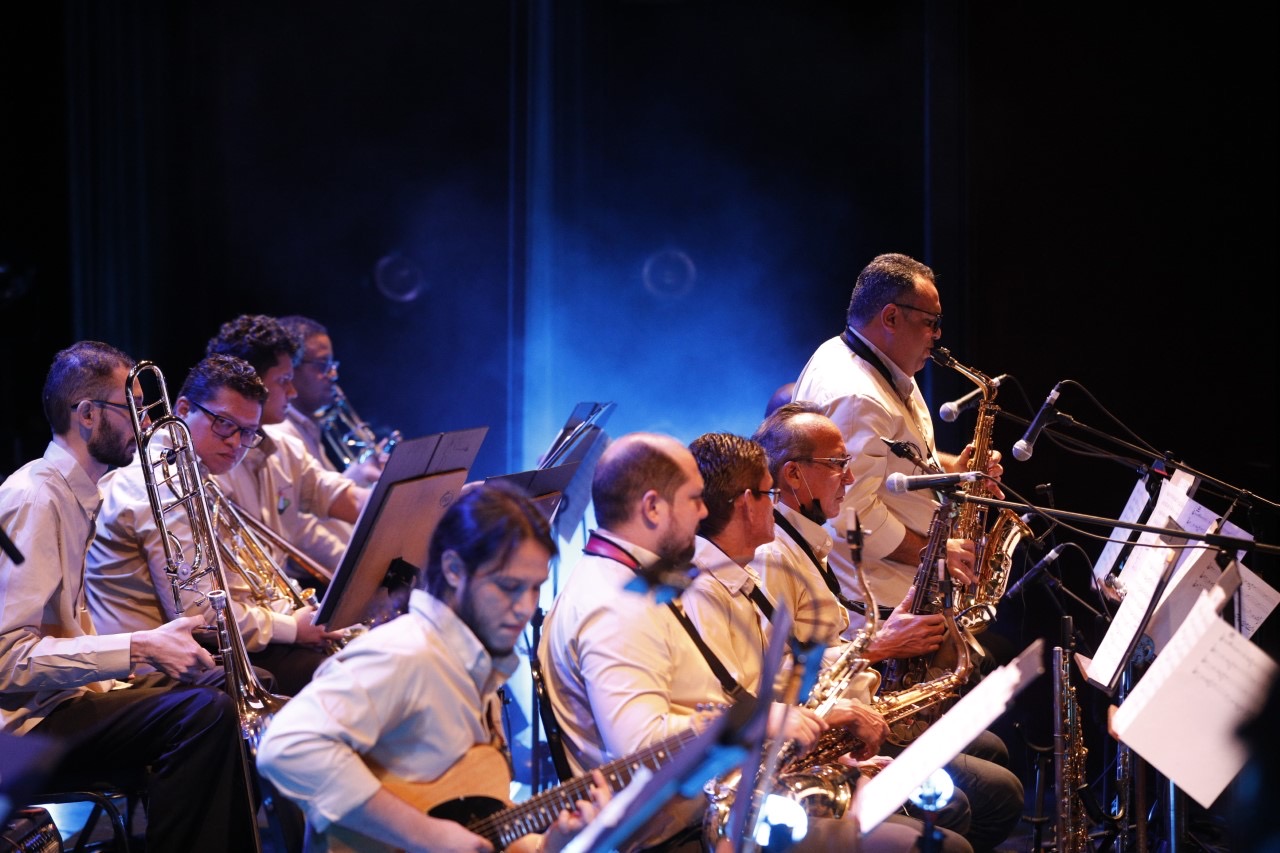 Amazonas Band dedica noite aos ritmos brasileiros no Teatro Amazonas, nesta segunda (27/03)