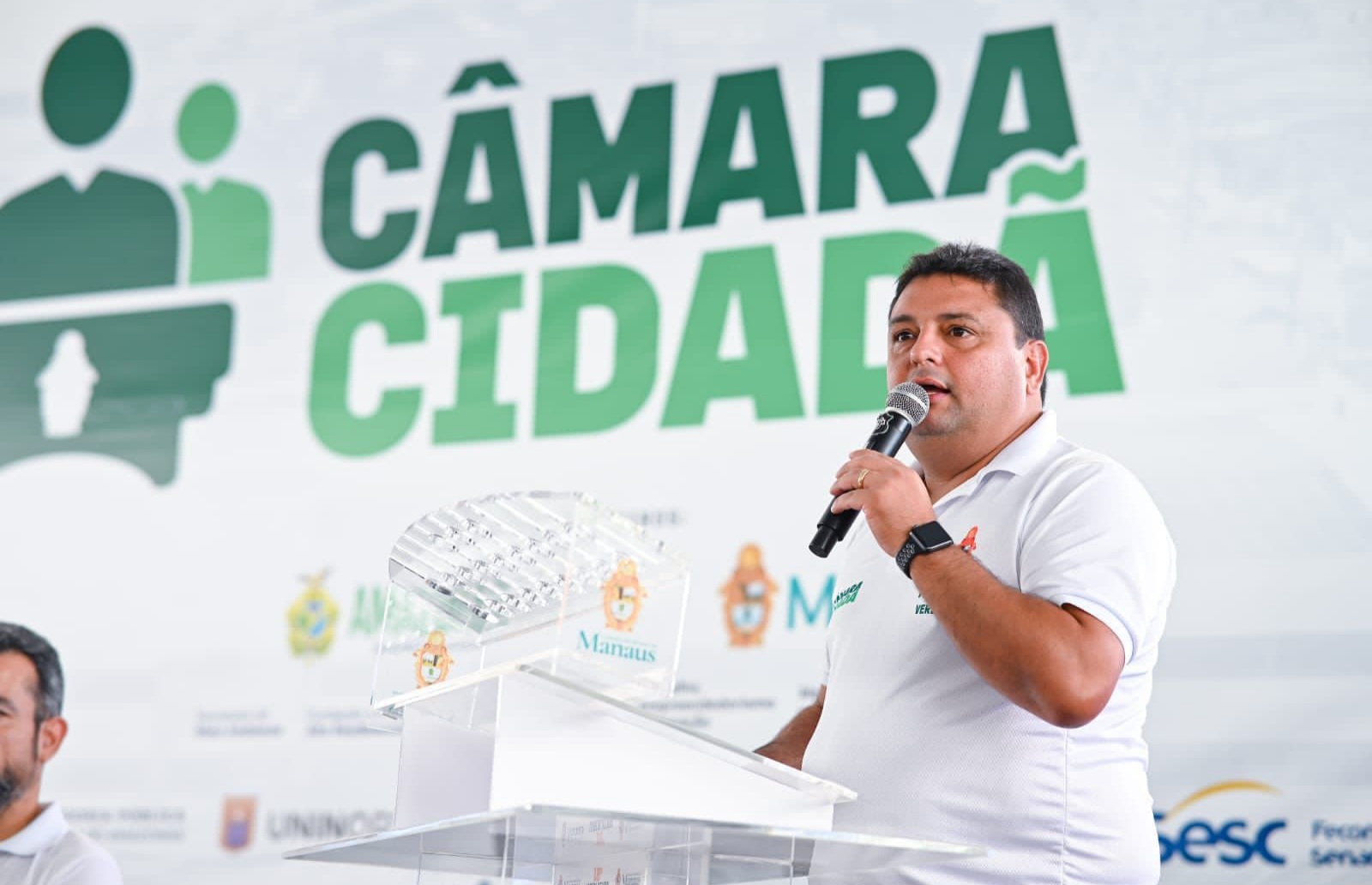 Em 100 dias de gestão, Caio André reposiciona CMM e reaproxima parlamento municipal da população