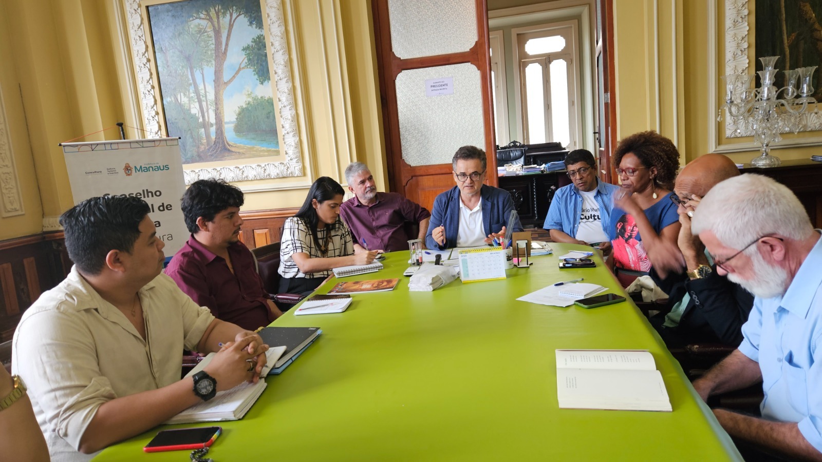 Prefeitura de Manaus apresenta políticas municipais à comitiva do Minc e alinha ações com governo federal