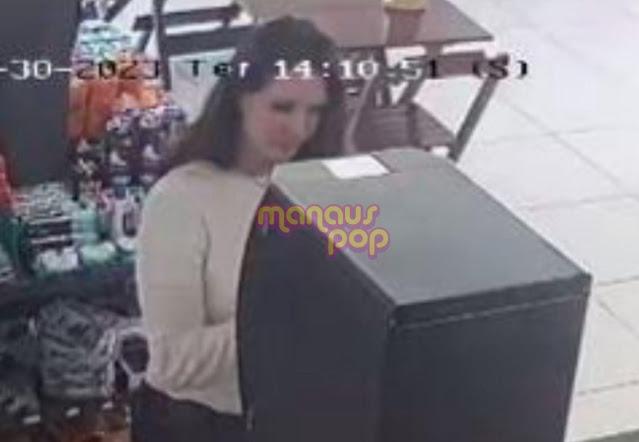 Foto mostra Lana Del Rey supostamente dentro de loja de conveniências no Amazonas