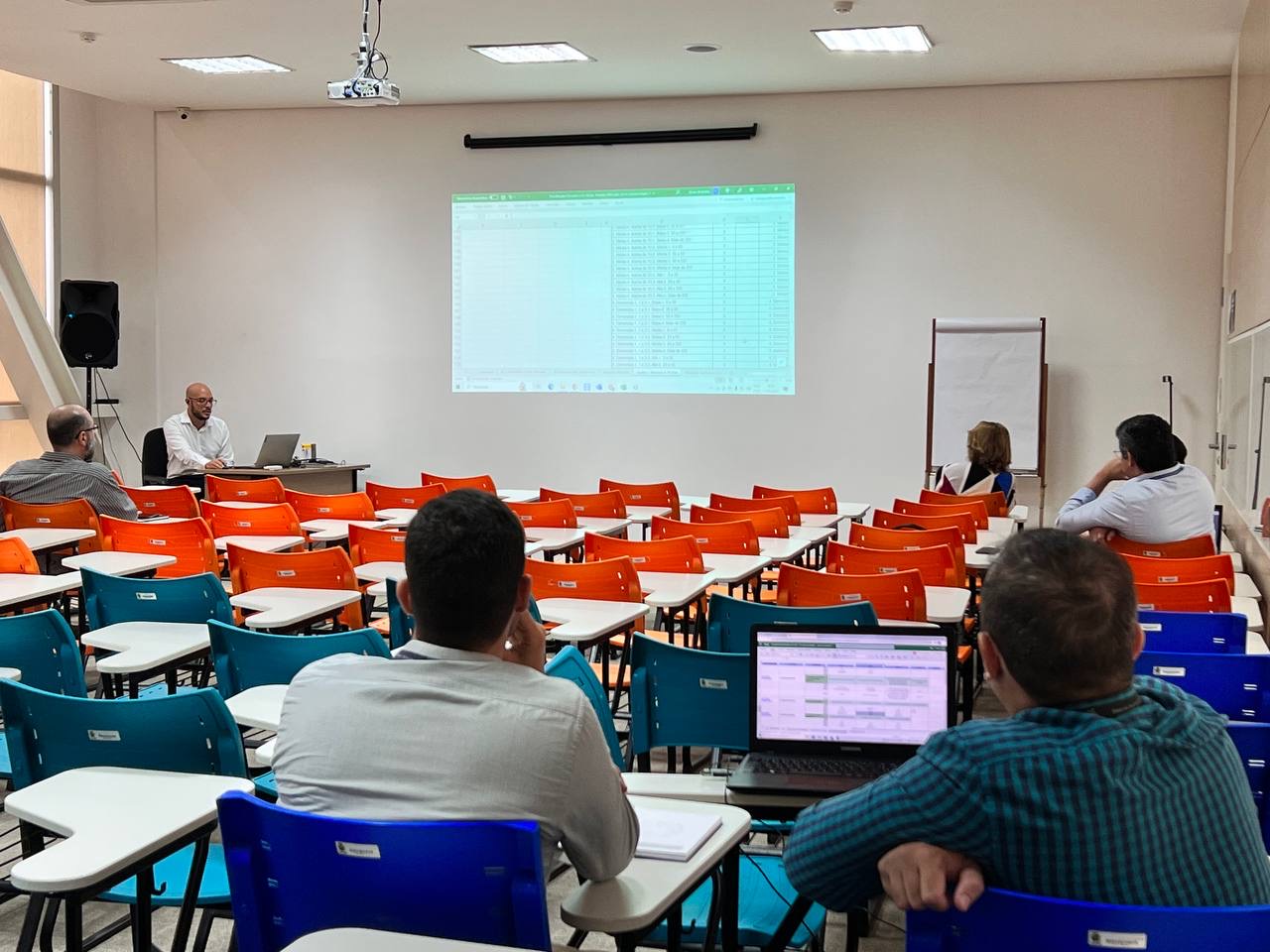 Líderes do Controle Externo do TCE-AM realizam treinamento para dimensionar necessidades de setores