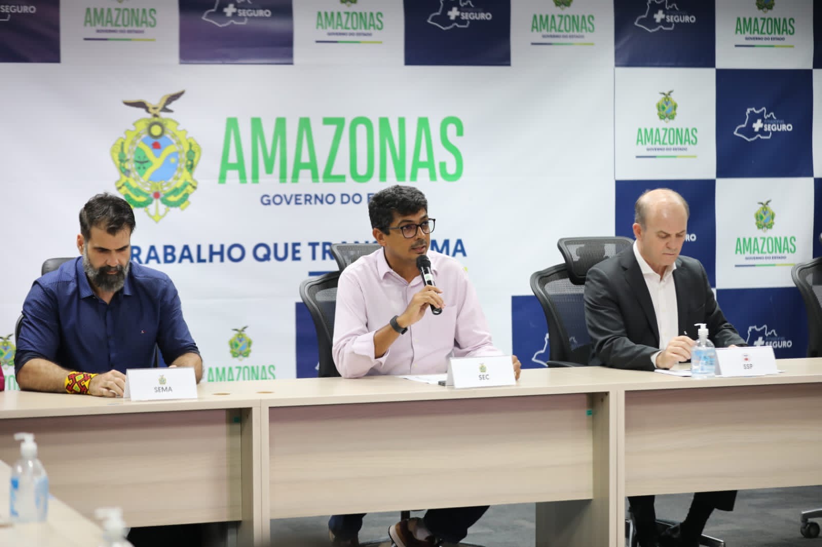 Governo do Amazonas anuncia realização da Festa dos Visitantes 2023 no Bumbódromo