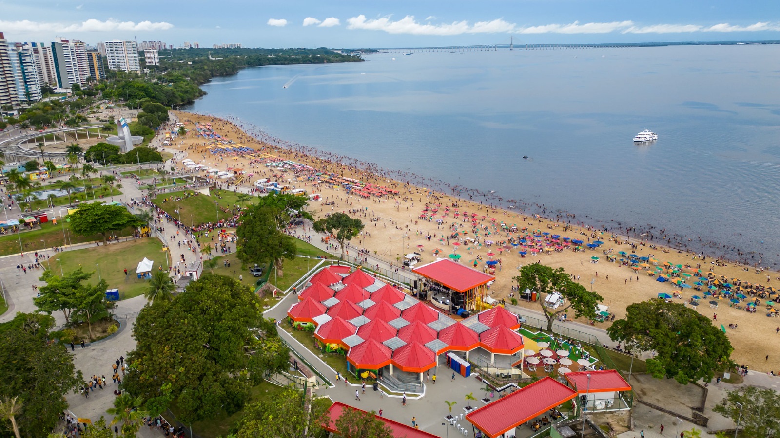Prefeitura promove noite de bolero na casa de praia Zezinho Corrêa neste sábado