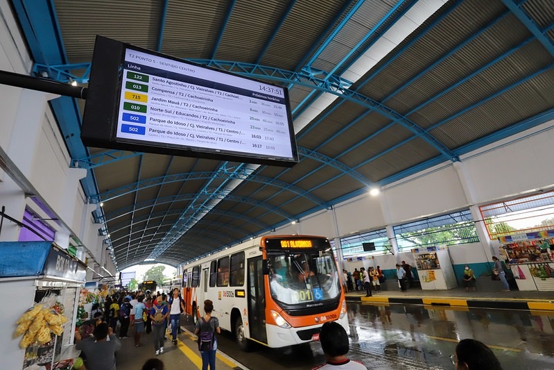 Vandalismo em terminais de ônibus custa à prefeitura mais de R$ 190 mil por ano