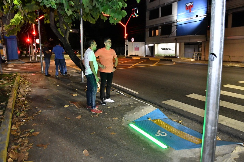 Manaus ganha sistema complementar de iluminação semafórica com maior visibilidade a condutores e pedestres