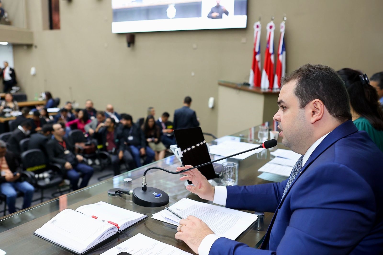 Aprovado o PL de Roberto Cidade que estabelece a ‘Política Estadual de Inclusão Social de Pessoas com Nanismo’